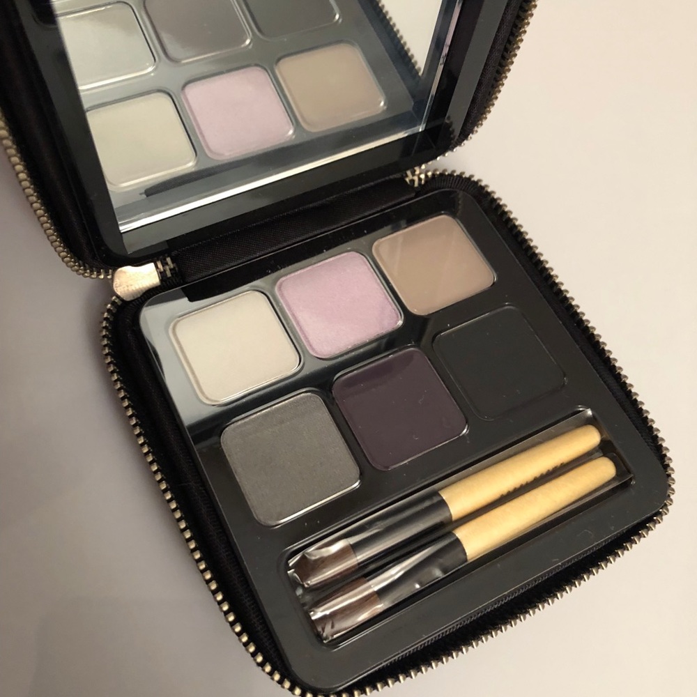 Bobbi Brown Peony & Python Palette